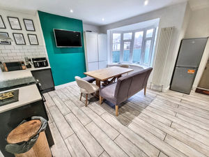 Photo 5- click for photo gallery